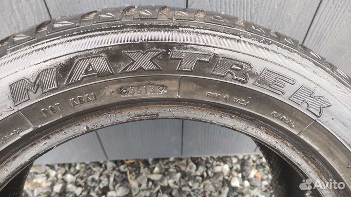 Maxtrek Trek M900 Ice 205/55 R16 94T
