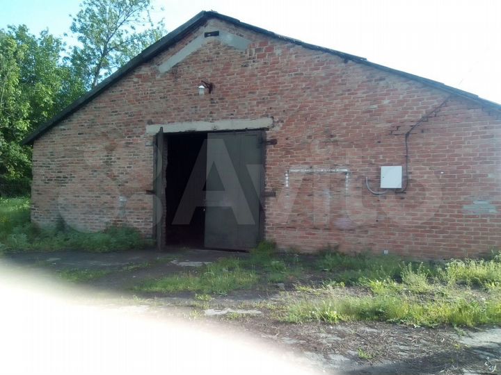 Склад, 421 м²