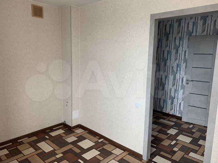 2-к. квартира, 50 м², 9/9 эт.