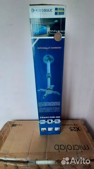 Подставка для видопроектора