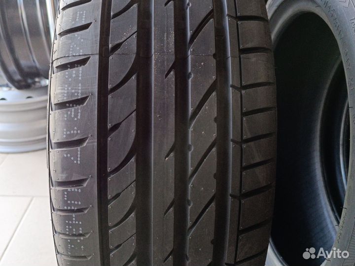 Sailun Atrezzo ZSR 215/45 R17 91Y
