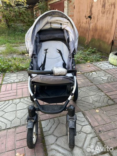Коляска универсальная