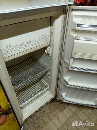 Холодильник б/у