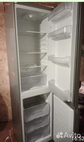 Холодильник на запчасти