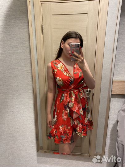 Платье женское