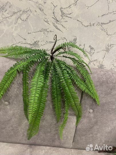 Искусственная зелень. Папоротник