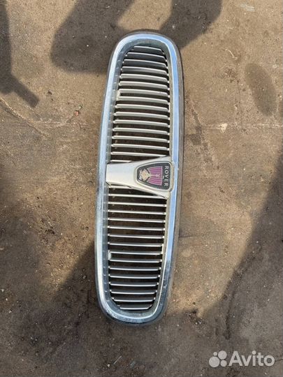 Решетка радиатора Rover 400
