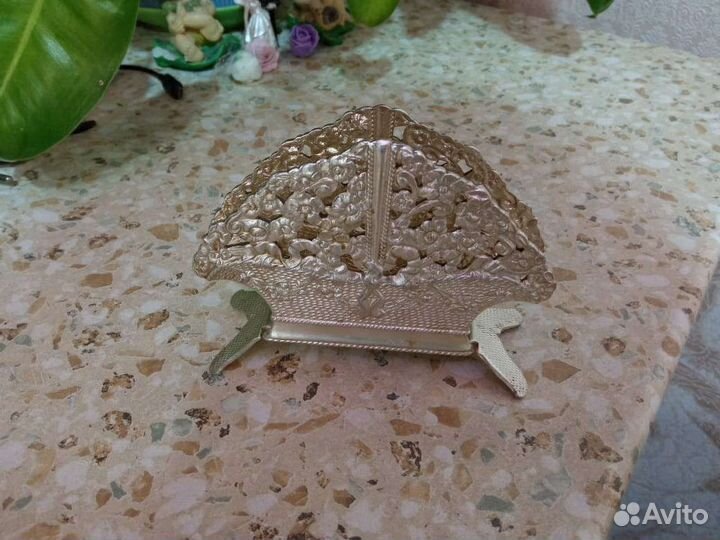 Рюмки бокалы вазочки салфетница графины (кувшин) и