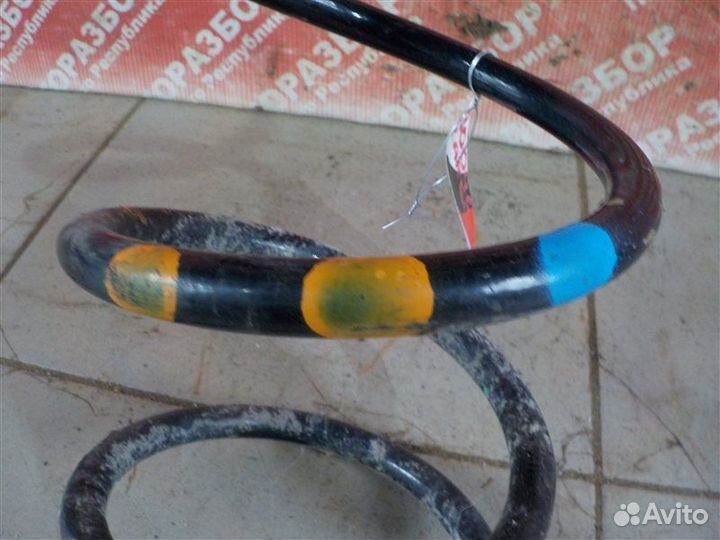 Пружина подвески передняя правая LADA Largus R90