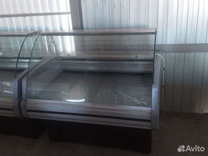 Универсальные витрины 