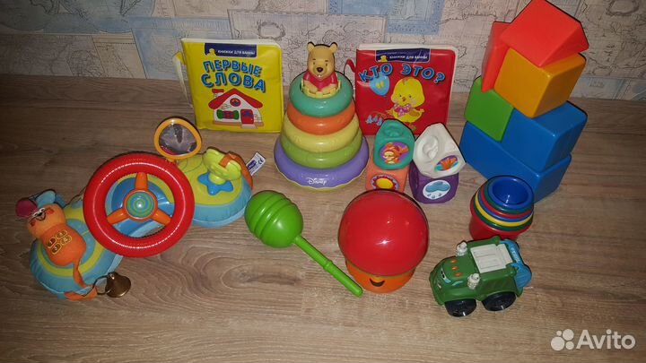 Развивающие фирменные игрушки Chicco,Tiny love