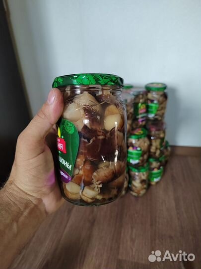 Грибы маринованные