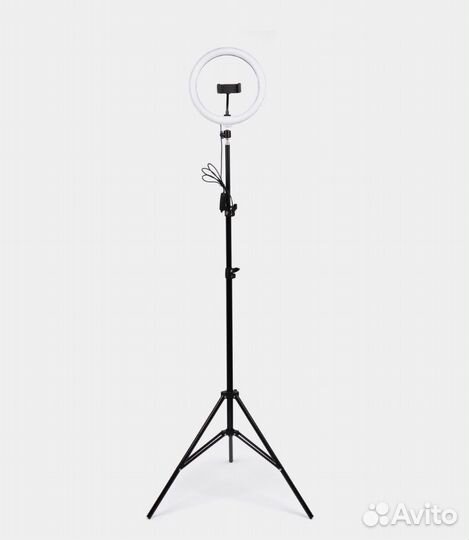 Кольцевая лампа со штативом новая