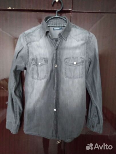 Джинсовая рубашка