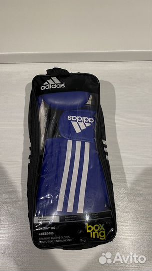 Боксерские перчатки Adidas