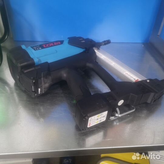 Гвоздезабивной инструмент по бетону toua GSN40E