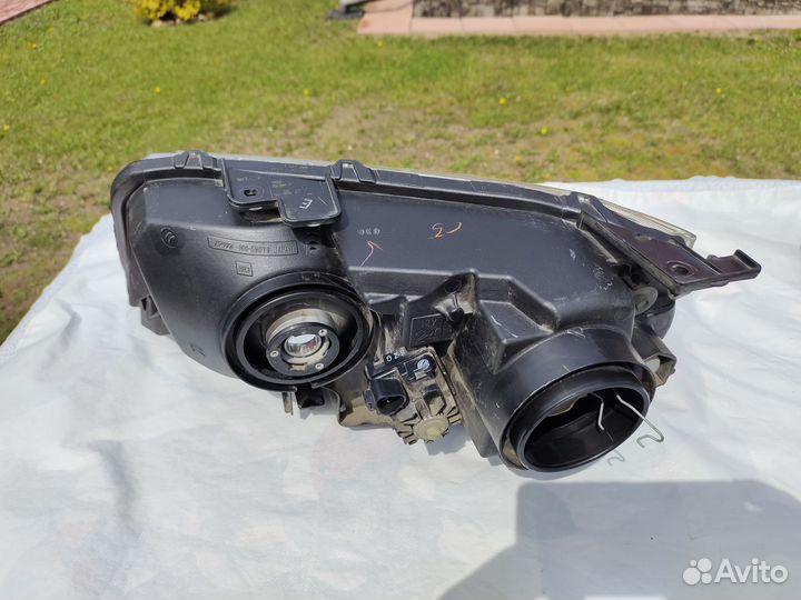 Фара правая, Suzuki grand vitara 2005-2008г