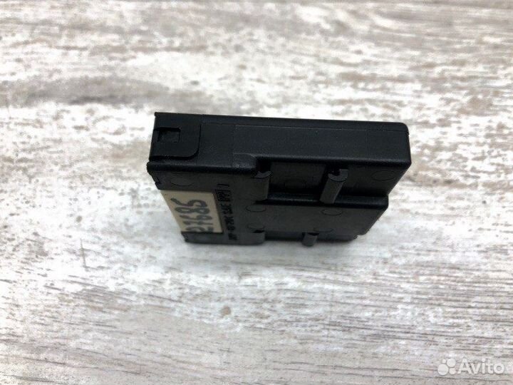 Блок иммобилайзера Toyota Prius Hybrid хэтчбек