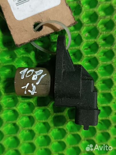 Датчик распредвала Mercedes-Benz E-Класс