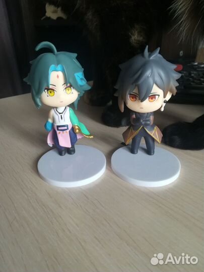 Фигурки Сяо и Чжун Ли Геншин Импакт