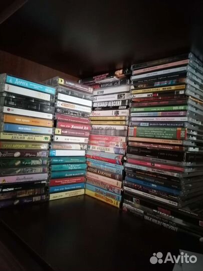 Аудиокассеты и диски DVD