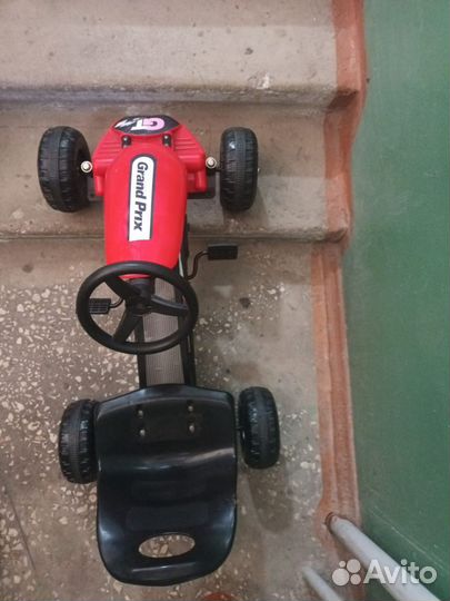 Детский веломобиль