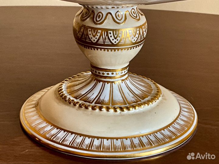 Высокая ваза для фруктов и сладостей. Англия