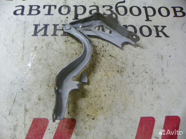 Петля капота Kia Sportage