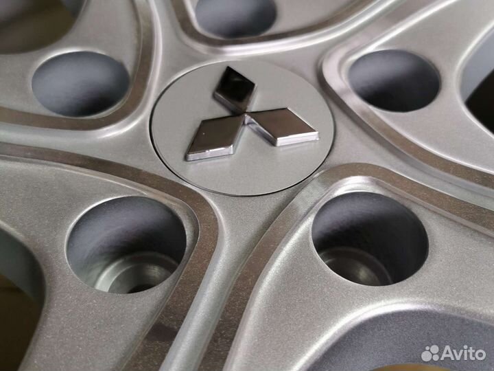 Диски R17, 5x114.3 Mitsubishi Outlander, новые