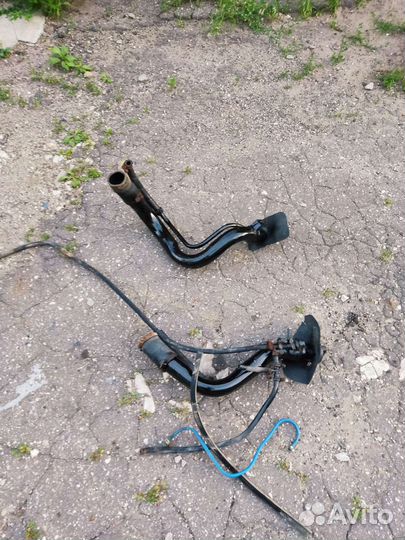 Бак с погружным насосом 70 литров Волга