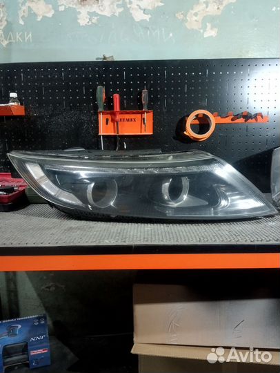 Фары в разборе kia Optima lll