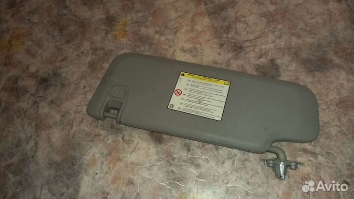 Обшивка багажника, козырек,тоннель центр