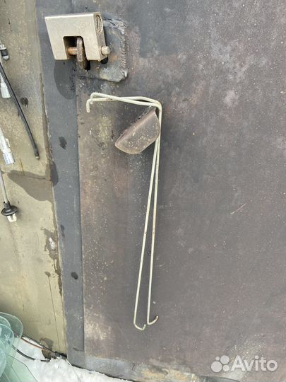 Торсион багажника daewoo nexia