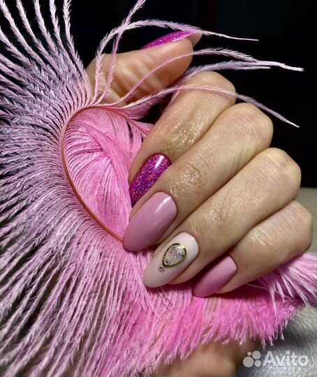 Маникюр, укрепление, гель-лак