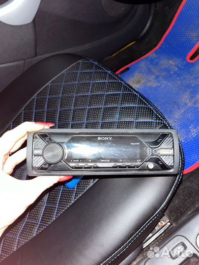 Автомагнитола sony
