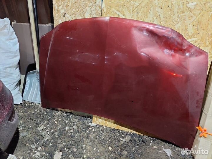 Капот renault logan