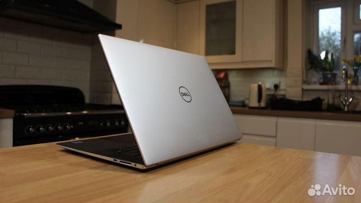 XPS 9510 топ i7-11e/32/1Tb + rtx3050ti 1.8кг