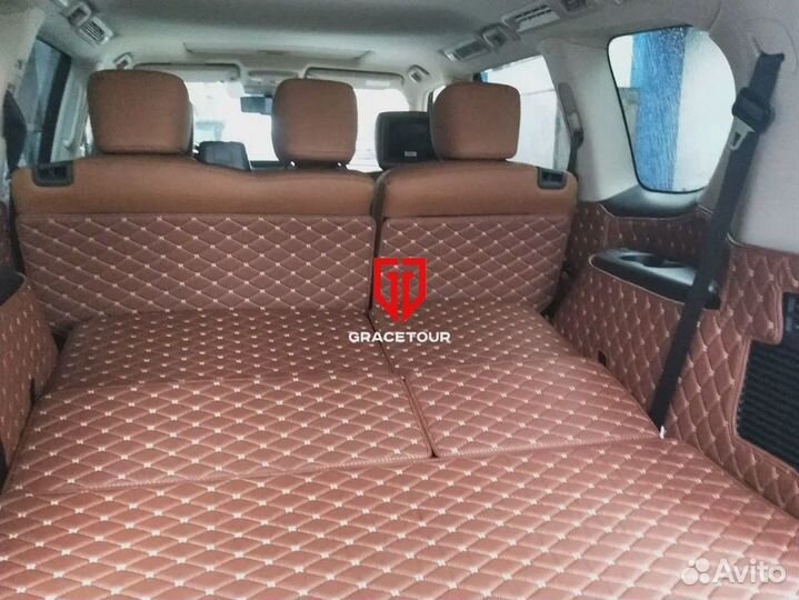 Коврик в багажник infiniti