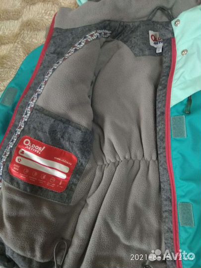 Куртка на девочку