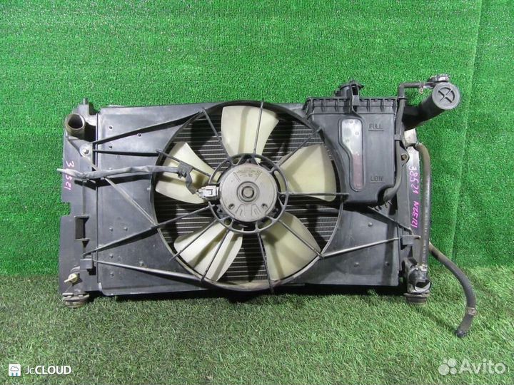 Радиатор основной на toyota corolla fielder ZZE123