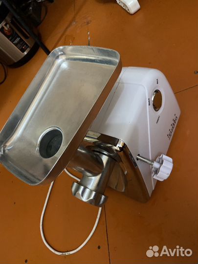 Электромясорубка