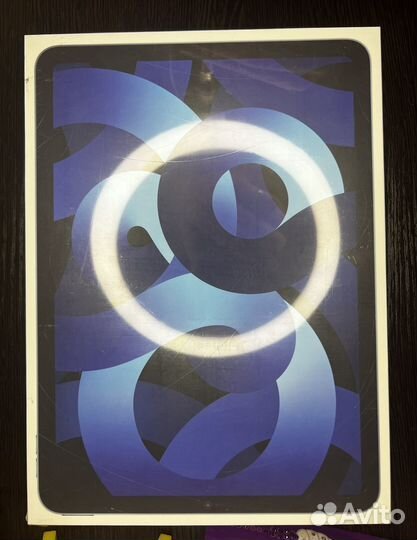 iPad Air 5 (Новый, Запечатанный)