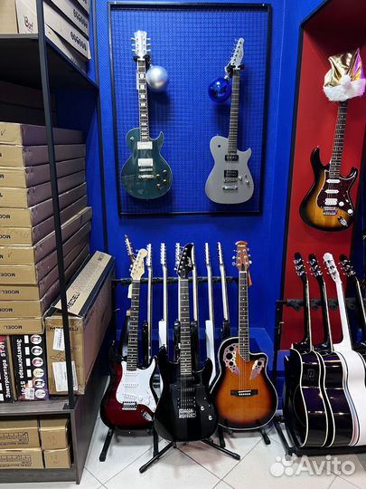 Электрогитара новая