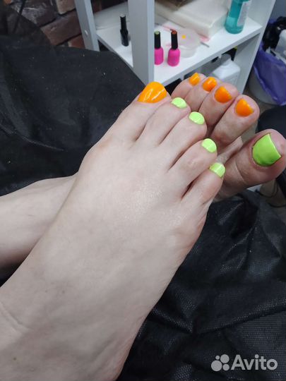 Аппаратный педикюр