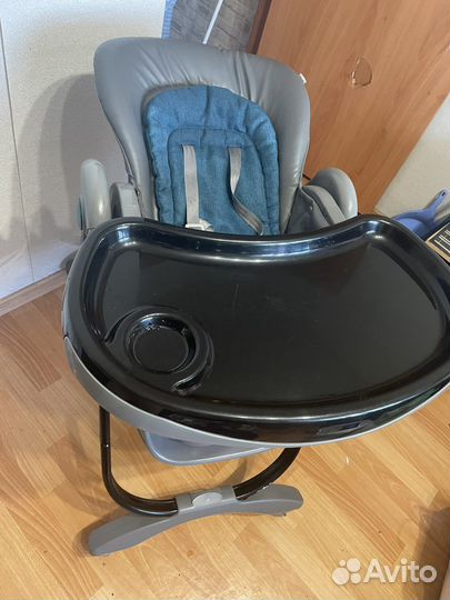 Детский стульчик для кормления