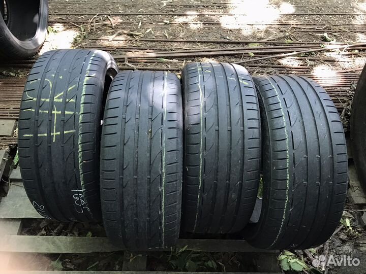 Bridgestone Potenza S001 225/40 R18 92Y