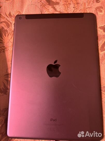 iPad 128gb wifi+cellular (7 gen)