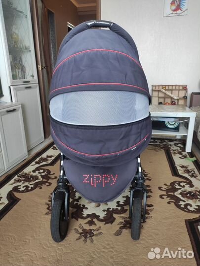 Детская коляска Zippy Tutis 2в1