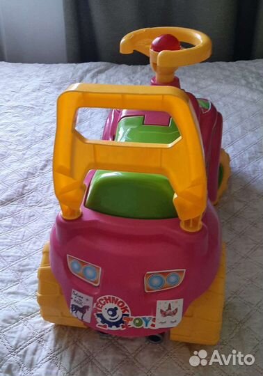 Машинка-каталка