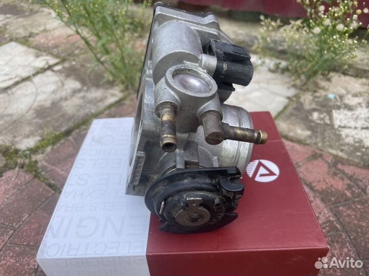 Дроссельная заслонка гольф 4 1.6 AKL